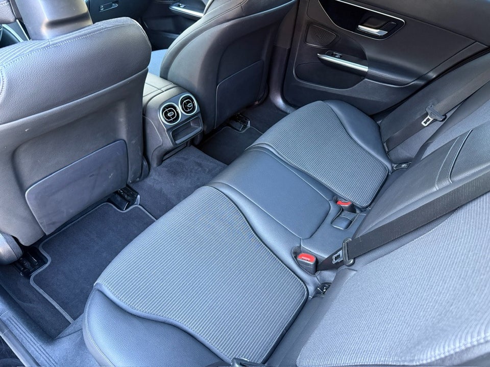 Mercedes C300 e 2,0 Avantgarde stc. aut. 5d