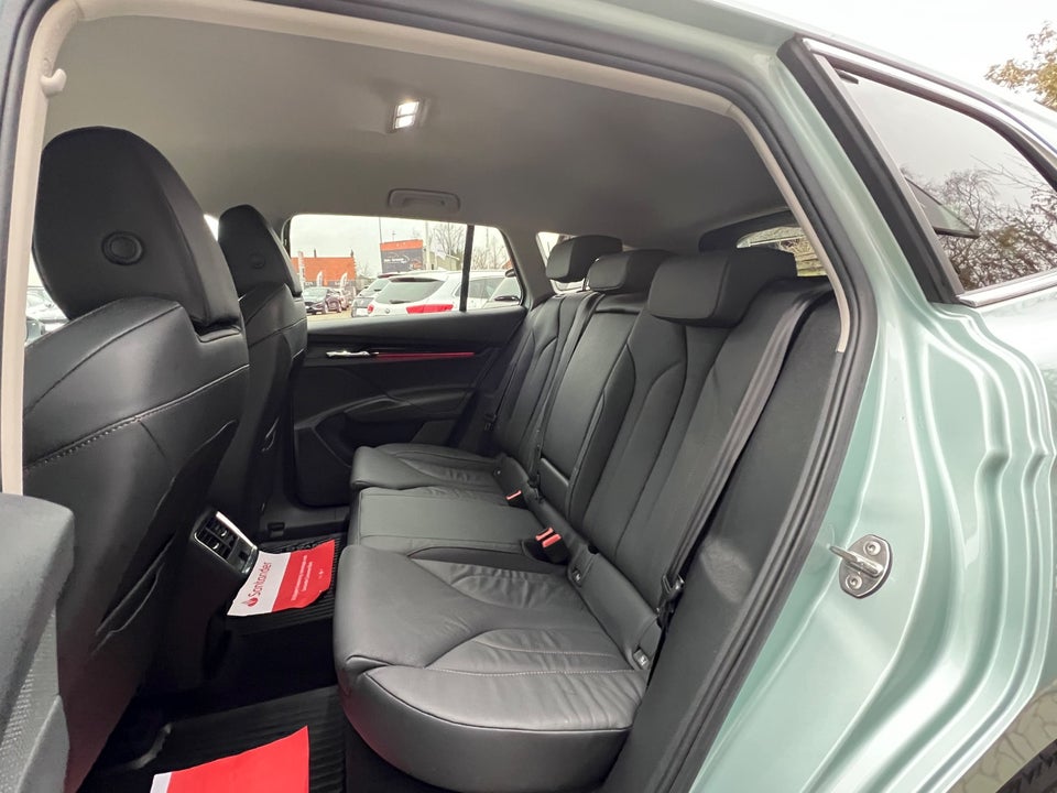 Skoda Enyaq 80 iV Lounge 5d