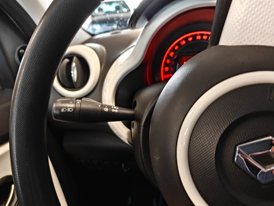 Renault Twingo 1,0 SCe 70 Expression 5d