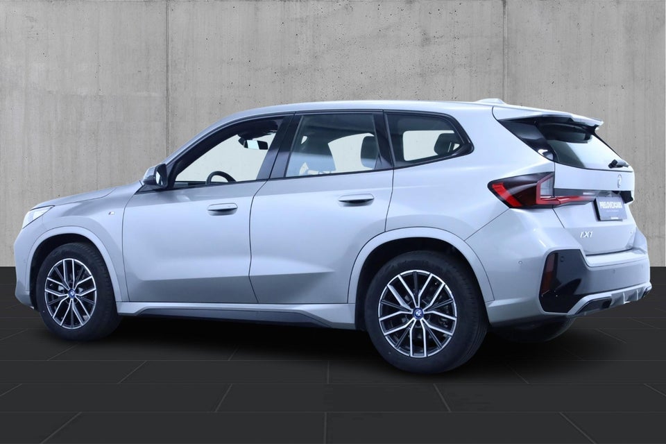 BMW iX1 eDrive20 M-Sport 5d