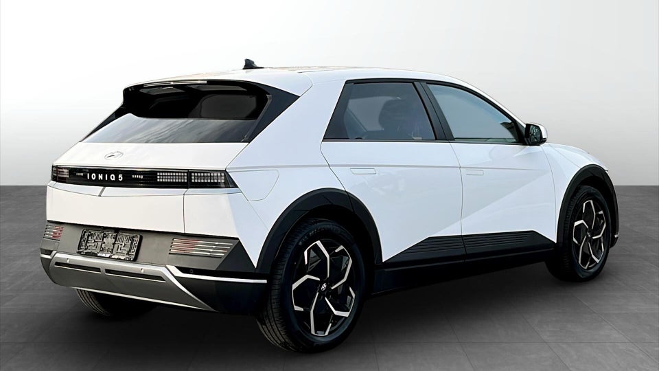 Hyundai Ioniq 5 77 Essential 5d