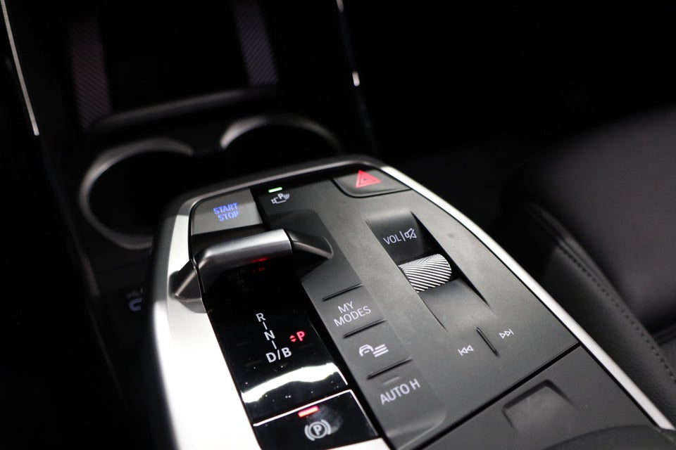 BMW iX1 xDrive30 M-Sport Premium 5d