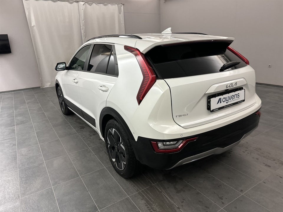 Kia Niro 64 EV Prestige 5d