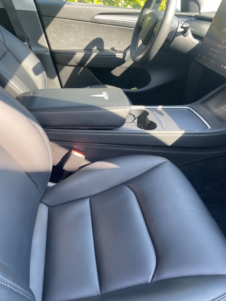 Tesla Model Y Long Range AWD 5d