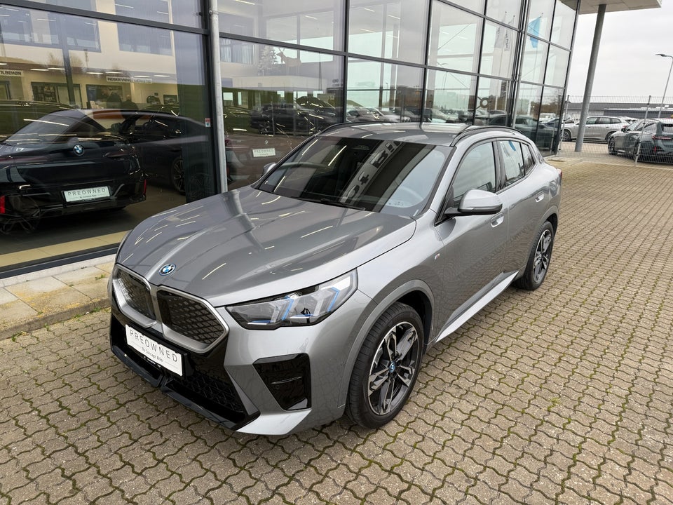 BMW iX2 xDrive30 Fully Charged 5d