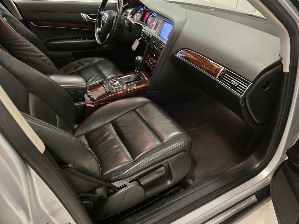 Audi A6 2,4 V6 Multitr. 4d