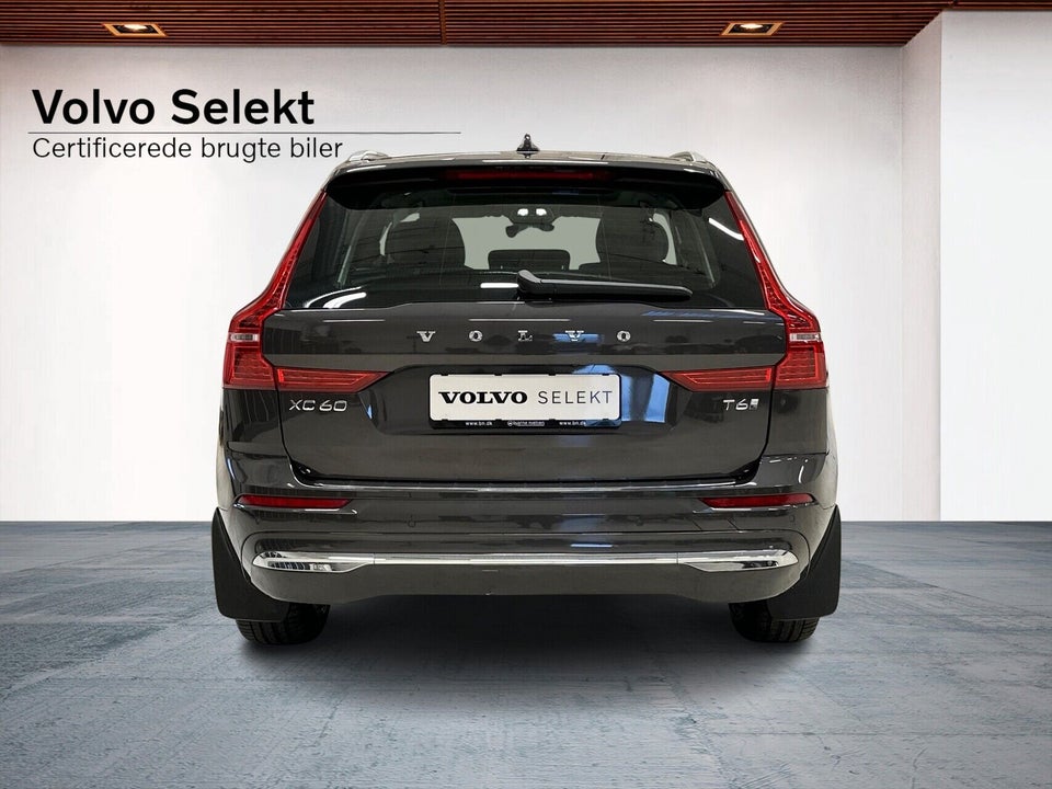 Volvo XC60 2,0 T6 ReCharge Core aut. AWD 5d