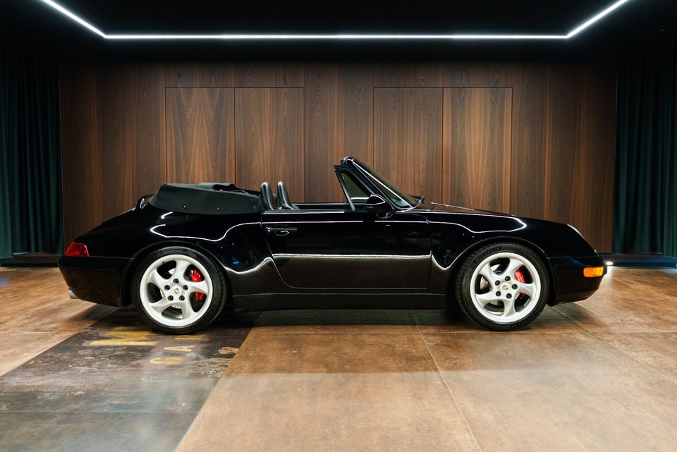 Porsche 911 Carrera 4 3,6 Cabriolet 2d