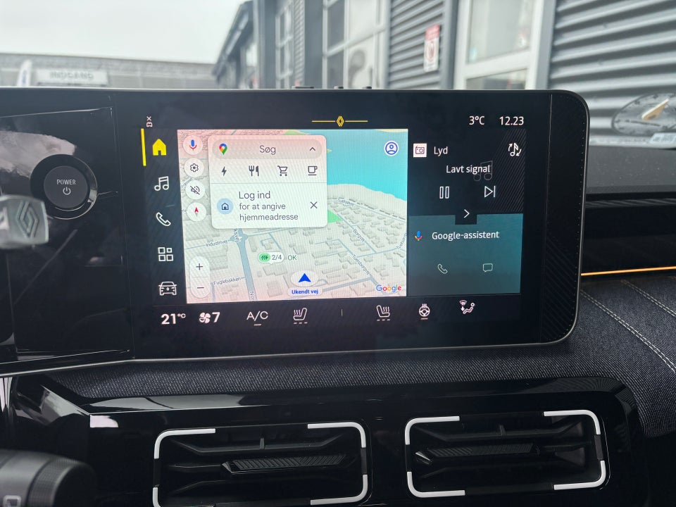 Renault 5 E-Tech 52 Techno 5d