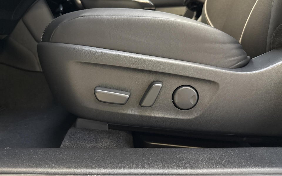 Mazda MX-30 0,8 e-SkyActiv R-EV Exclusive-Line 5d
