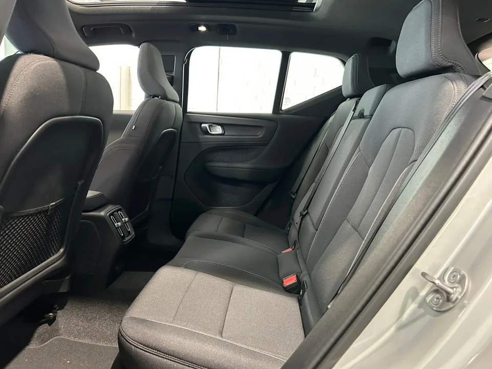 Volvo EX40 Extended Range Ultra 5d