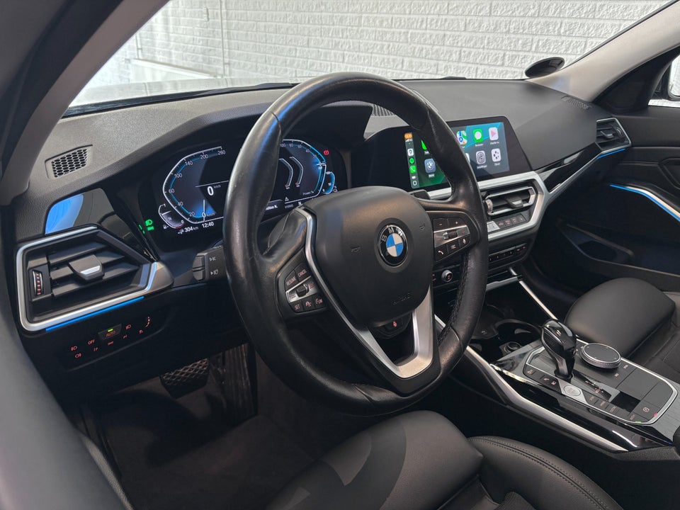 BMW 330e 2,0 Touring Sport Line aut. 5d