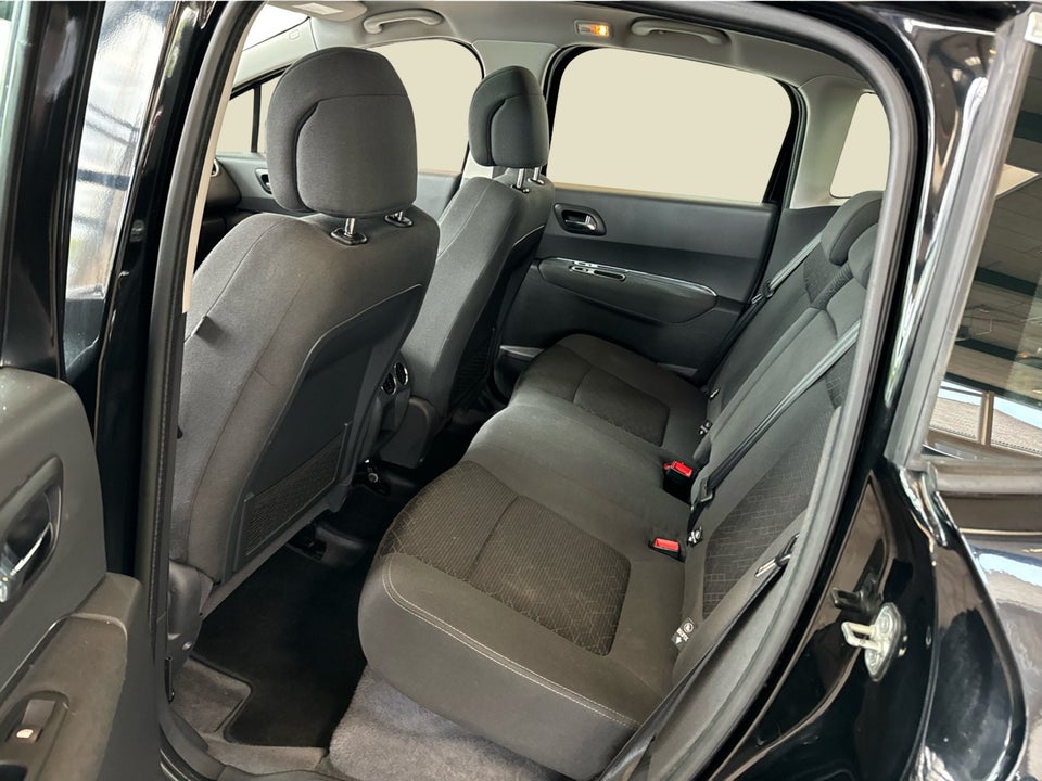 Peugeot 3008 1,6 HDi 114 Premium 5d