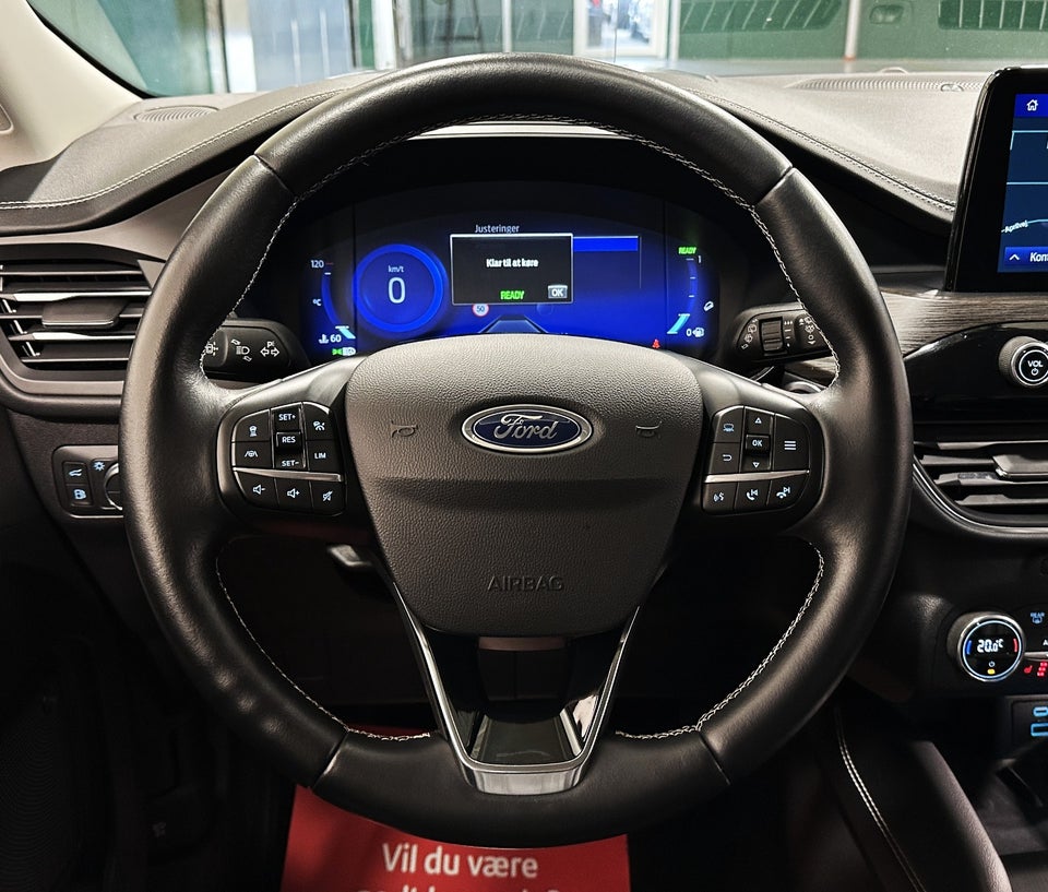 Ford Kuga 2,5 PHEV Vignale CVT 5d