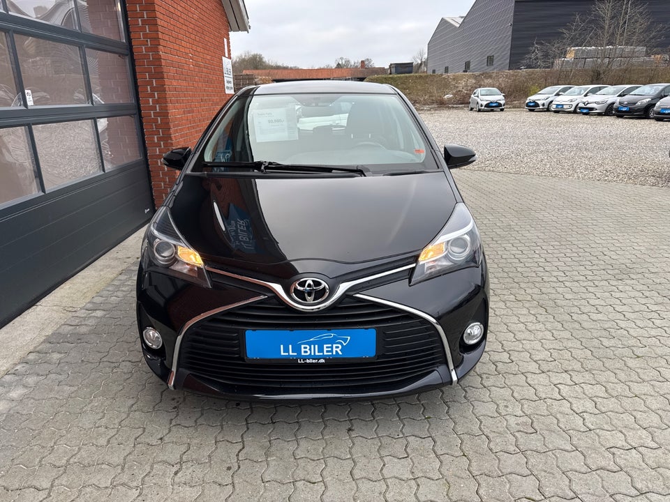 Toyota Yaris 1,3 VVT-i T2 Komfort 5d