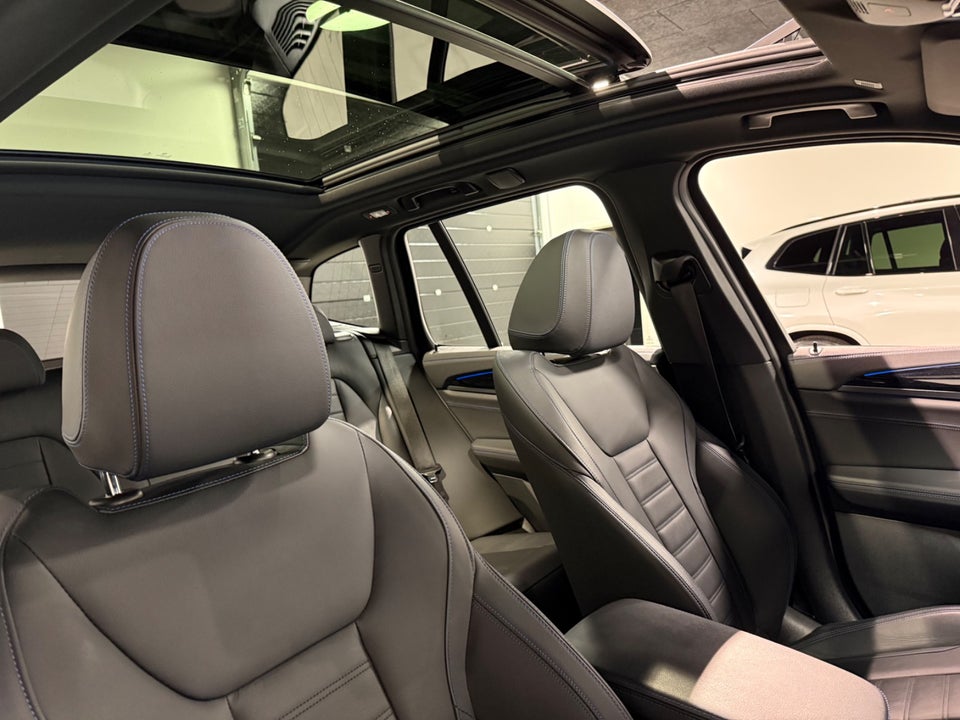 BMW iX3 Charged Plus M-Sport 5d