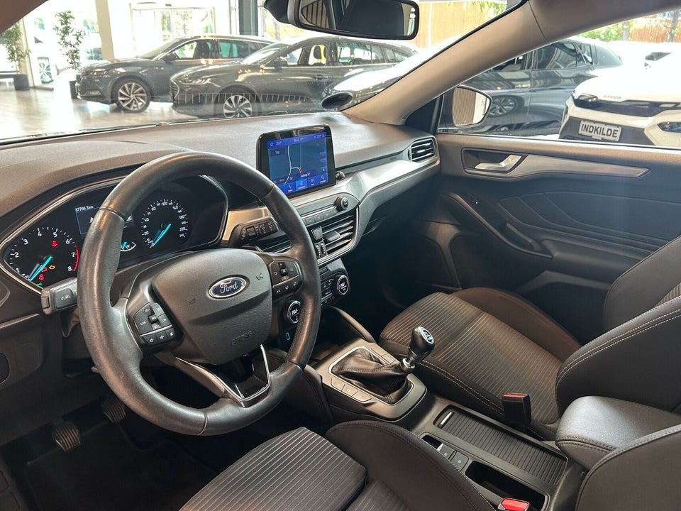 Ford Focus 1,0 EcoBoost mHEV Titanium stc. 5d