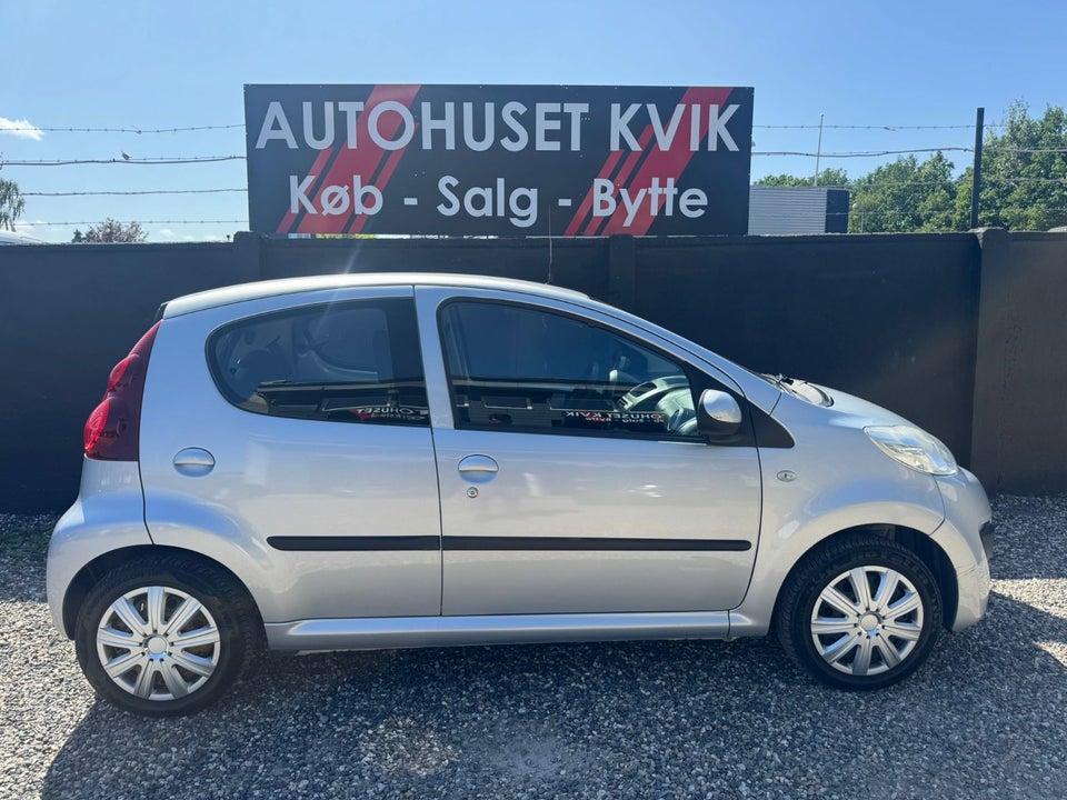 Peugeot 107 1,0 Active 5d