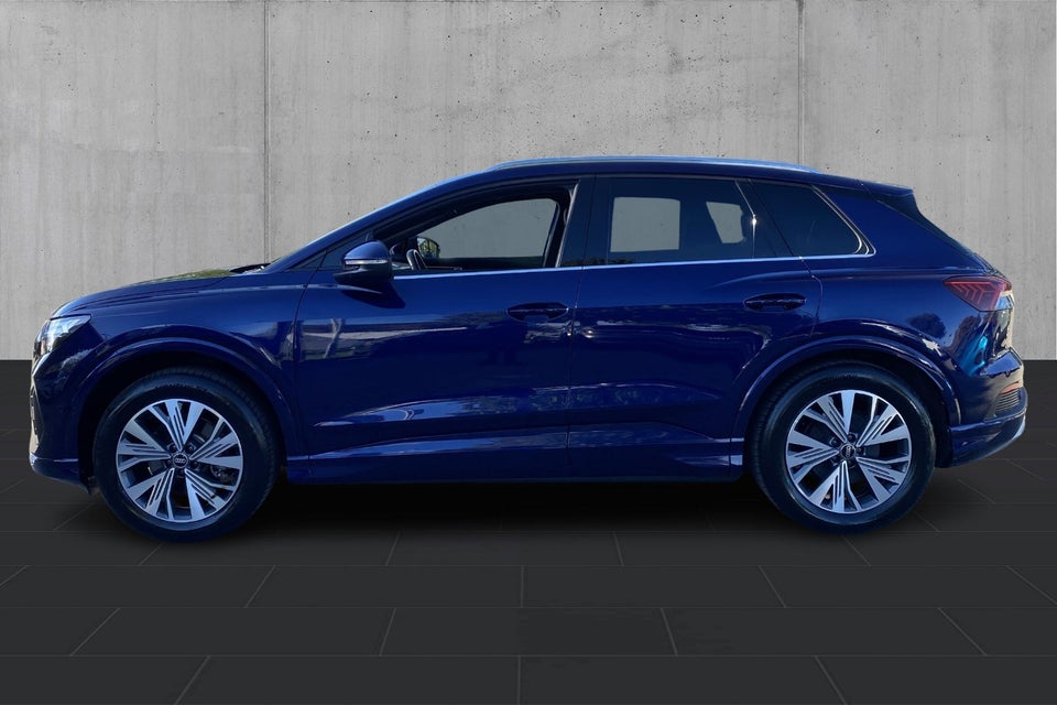 Audi Q4 e-tron 35 S-line 5d