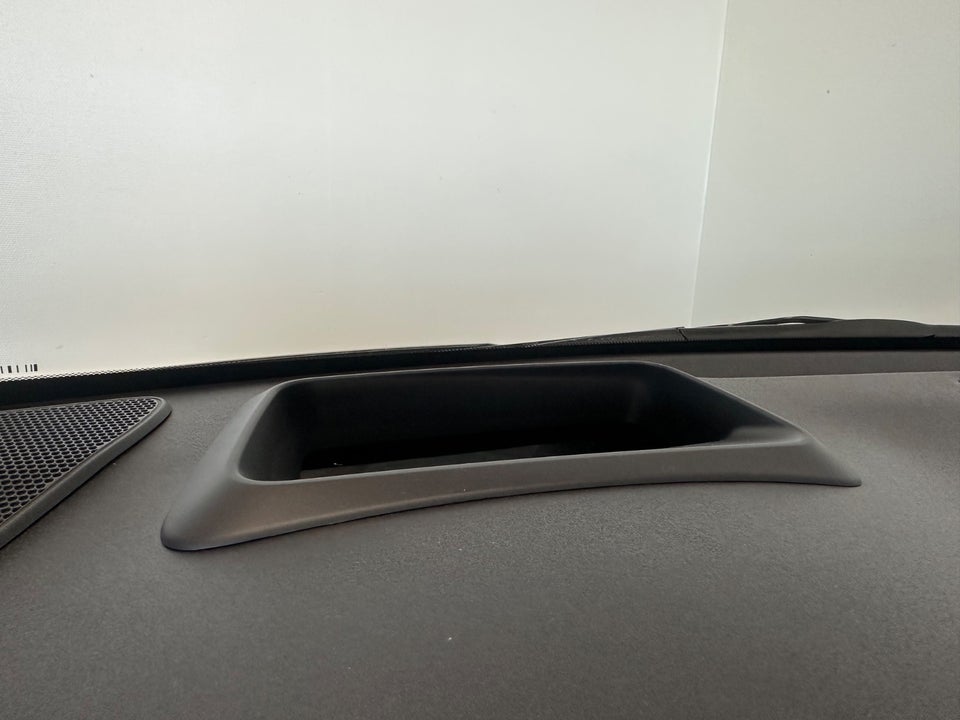 Toyota Yaris 1,5 Hybrid Executive e-CVT 5d
