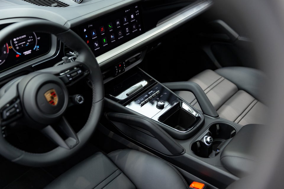 Porsche Cayenne 3,0 E-Hybrid Coupé Tiptr. 5d