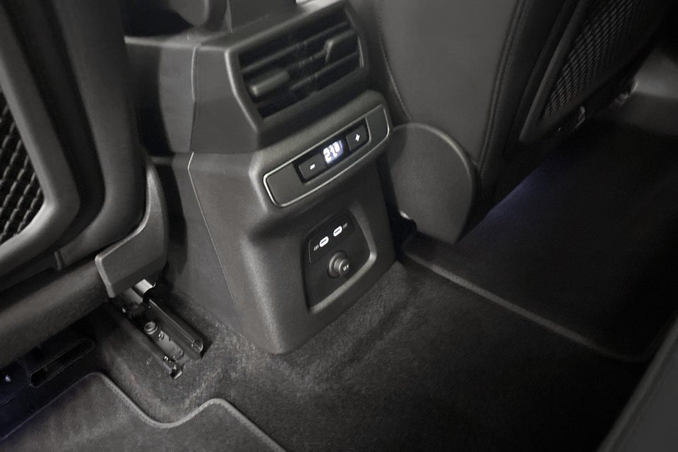 Audi Q4 e-tron 45 S-line Edition 5d