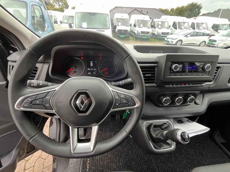 Renault Trafic 2,0 dCi 130 L2H1 Tekno