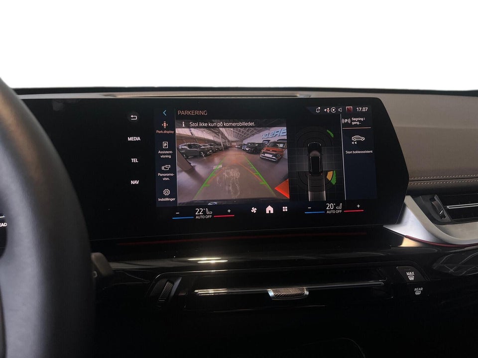BMW iX1 eDrive20 X-Line 5d