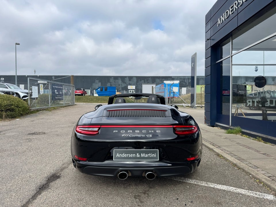 Porsche 911 Carrera 4S 3,0 Cabriolet PDK 2d