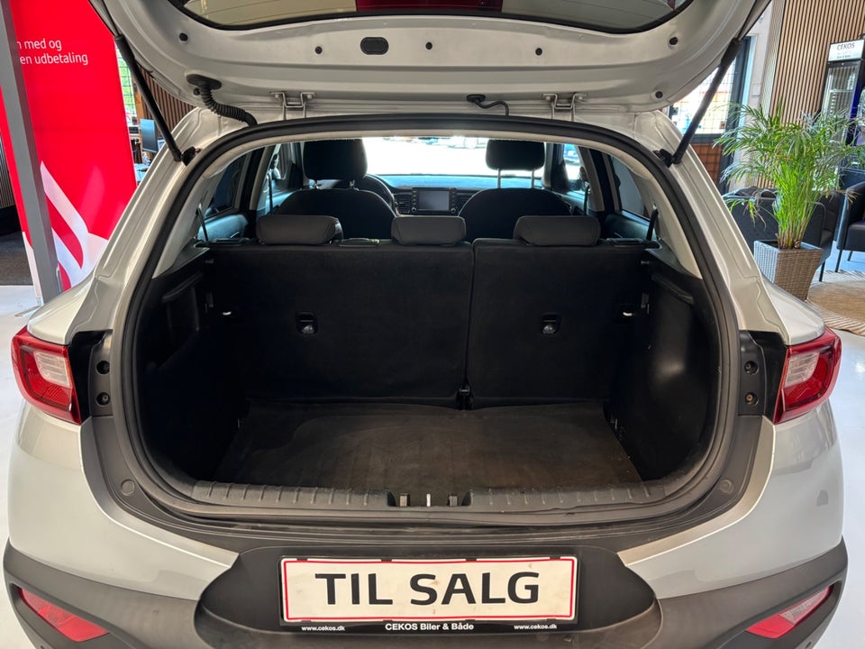 Kia Stonic 1,2 Attraction 5d