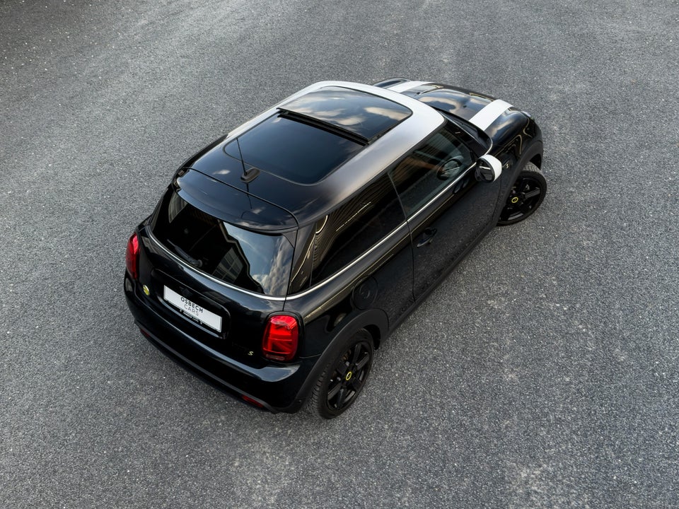 MINI Cooper SE Classic Trim 3d