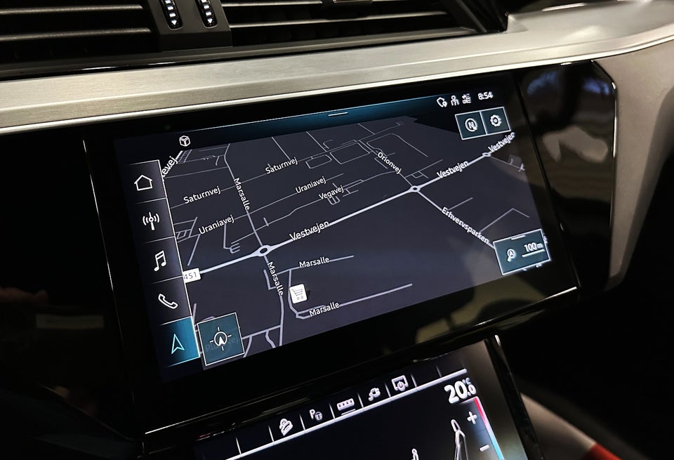 Audi e-tron 55 S-line quattro 5d