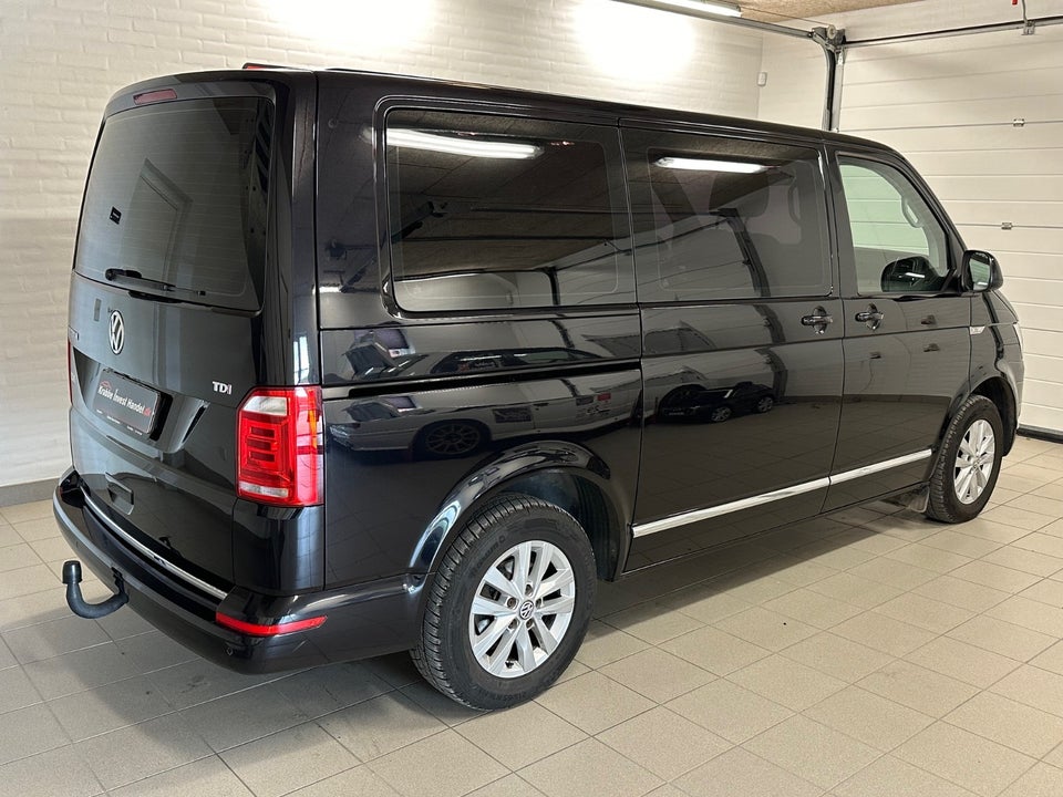 VW Multivan 2,0 TDi 150 Comfortline DSG kort