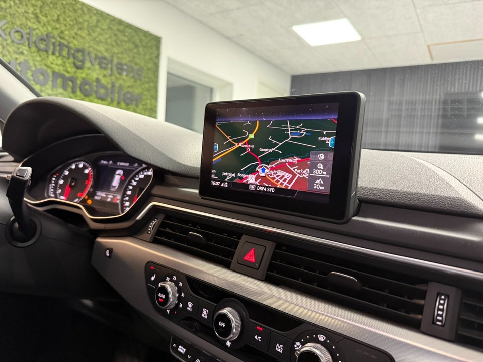 Audi A4 40 TFSi Sport Prestige Tour Avant S-tr. 5d