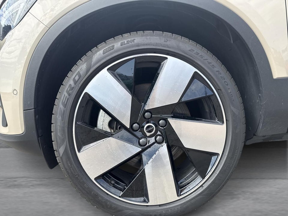 Volvo EX40 Extended Range Core 5d