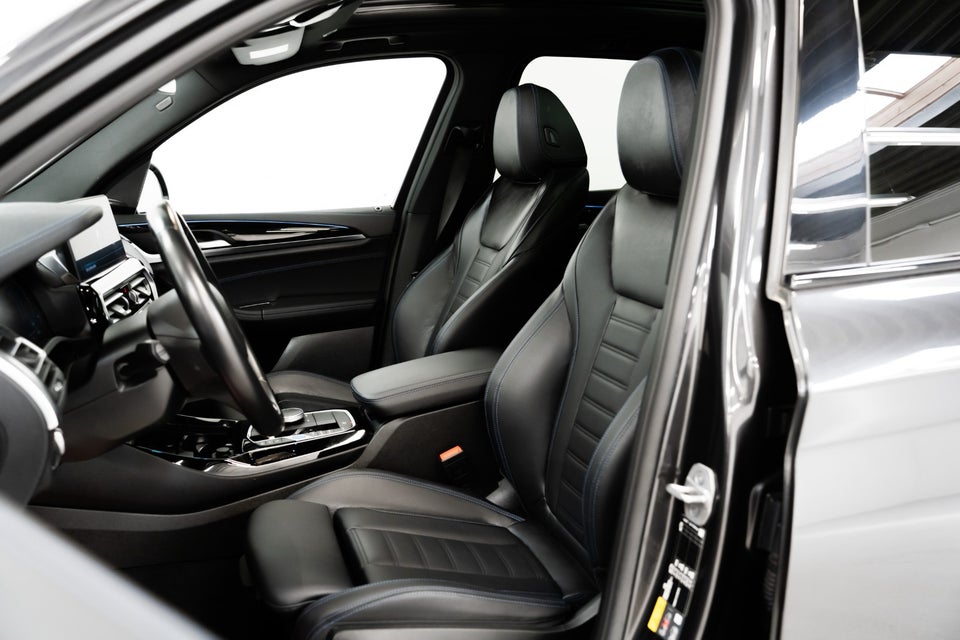 BMW iX3 Charged Plus M-Sport 5d