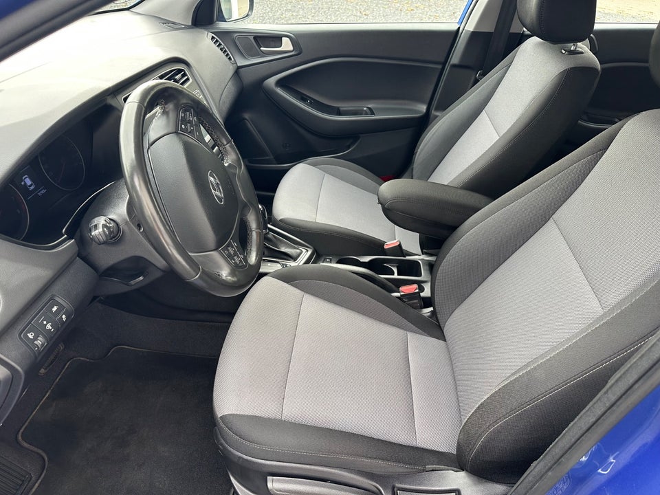 Hyundai i20 1,0 T-GDi Trend DCT 5d