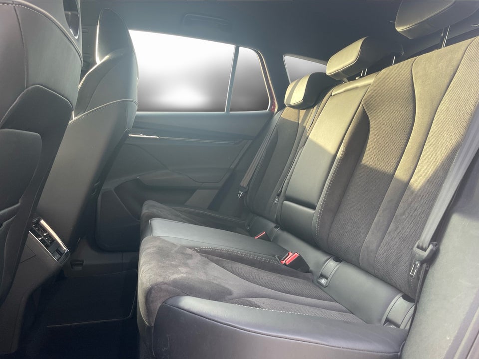 Skoda Enyaq 80x iV Sportline 5d