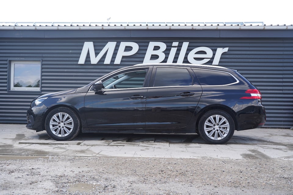 Peugeot 308 1,5 BlueHDi 130 Allure+ Sky SW 5d