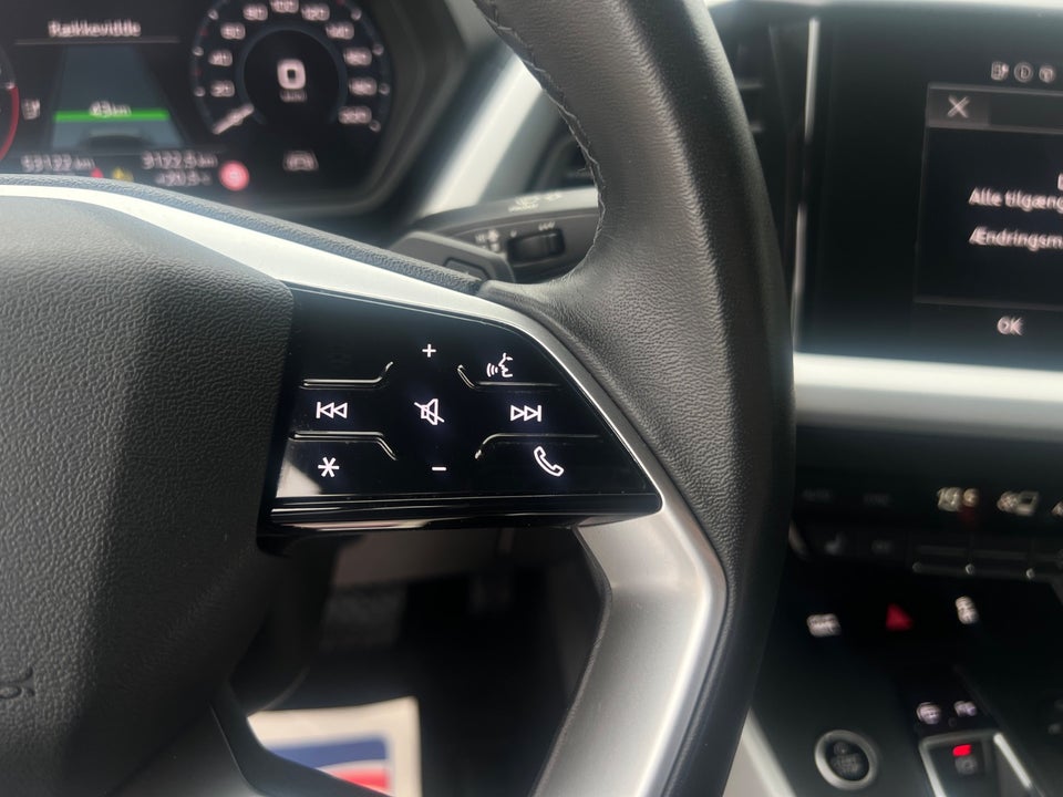 Audi Q4 e-tron 45 Attitude Sportback 5d