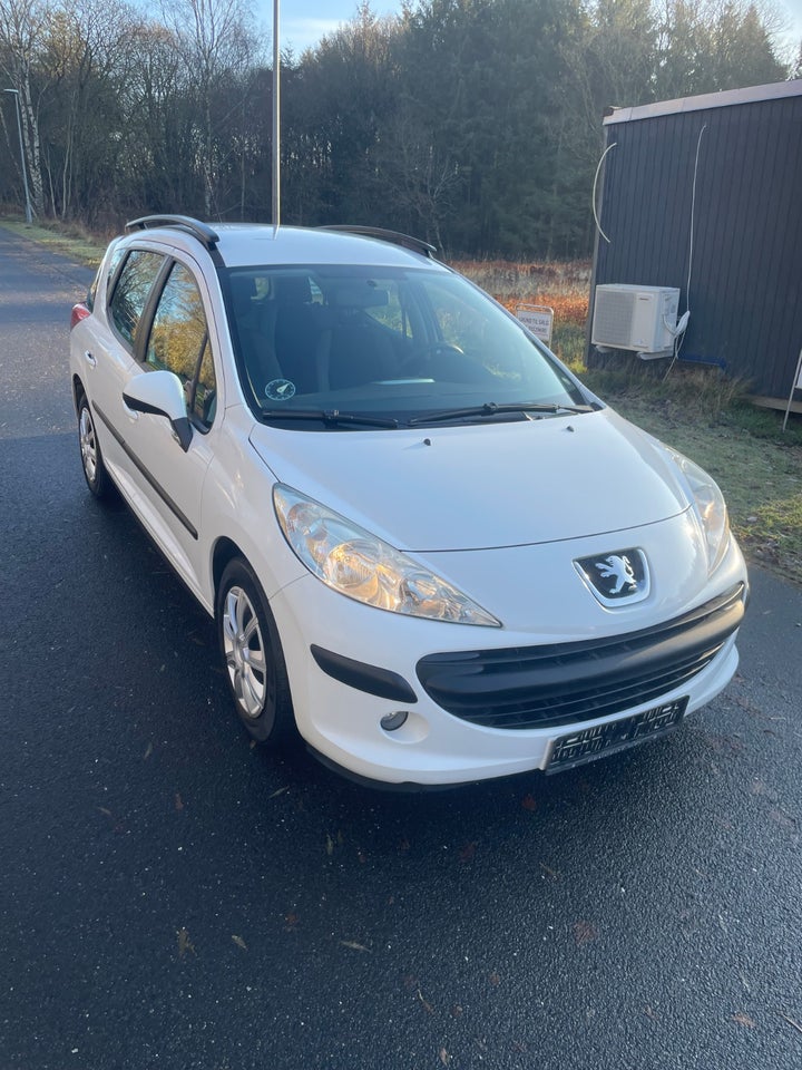 Peugeot 207 1,6 HDi 90 Comfort+ SW 5d