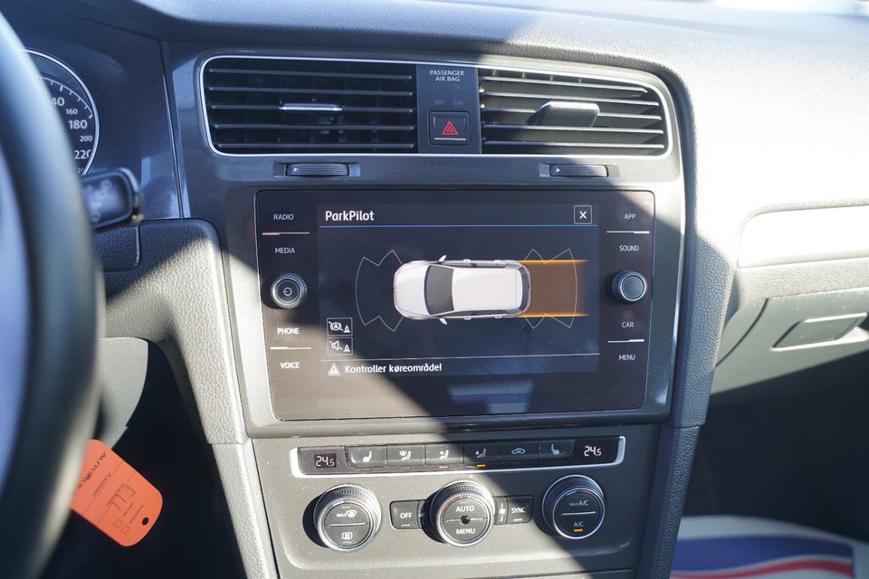 VW Golf VII 1,5 TSi 130 Comfortline DSG 5d