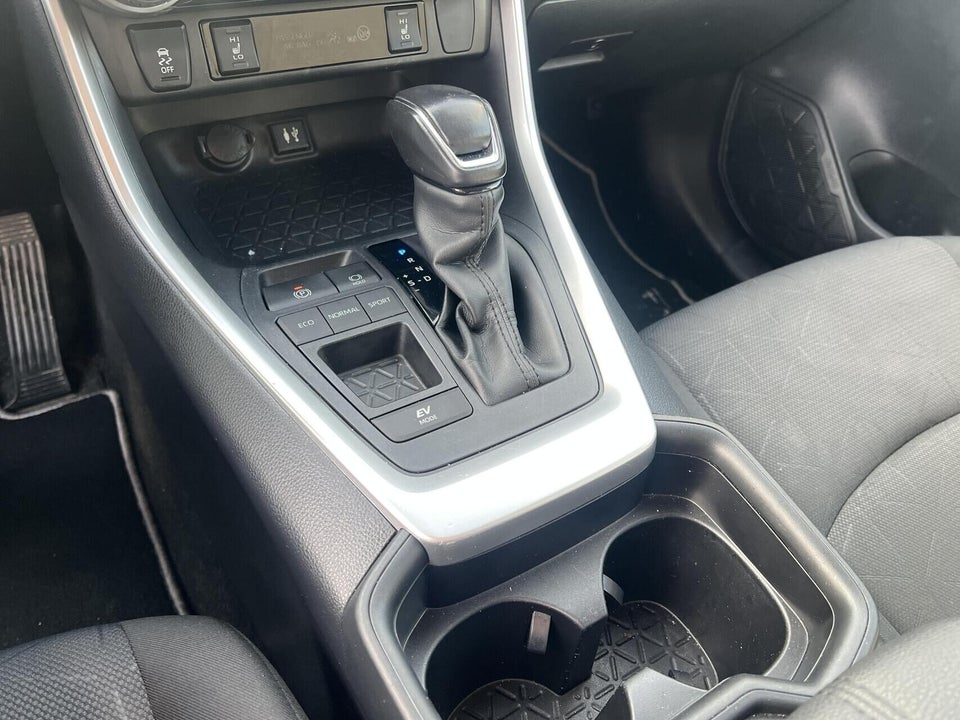 Toyota RAV4 2,5 Hybrid H3 MDS 5d