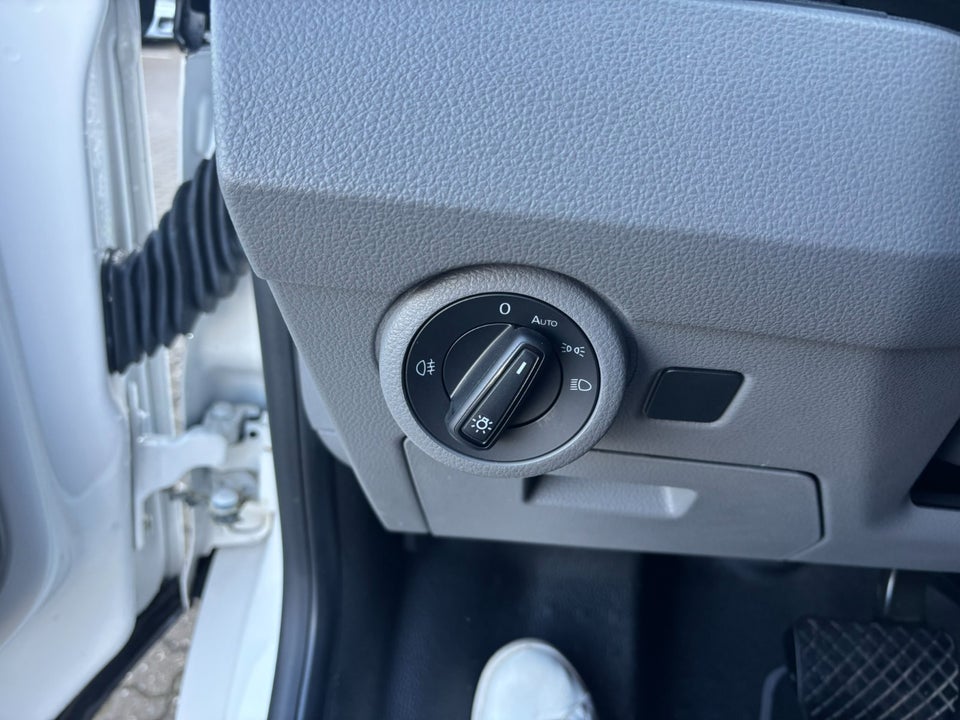 VW Transporter 2,0 TDi 204 Kassevogn DSG lang