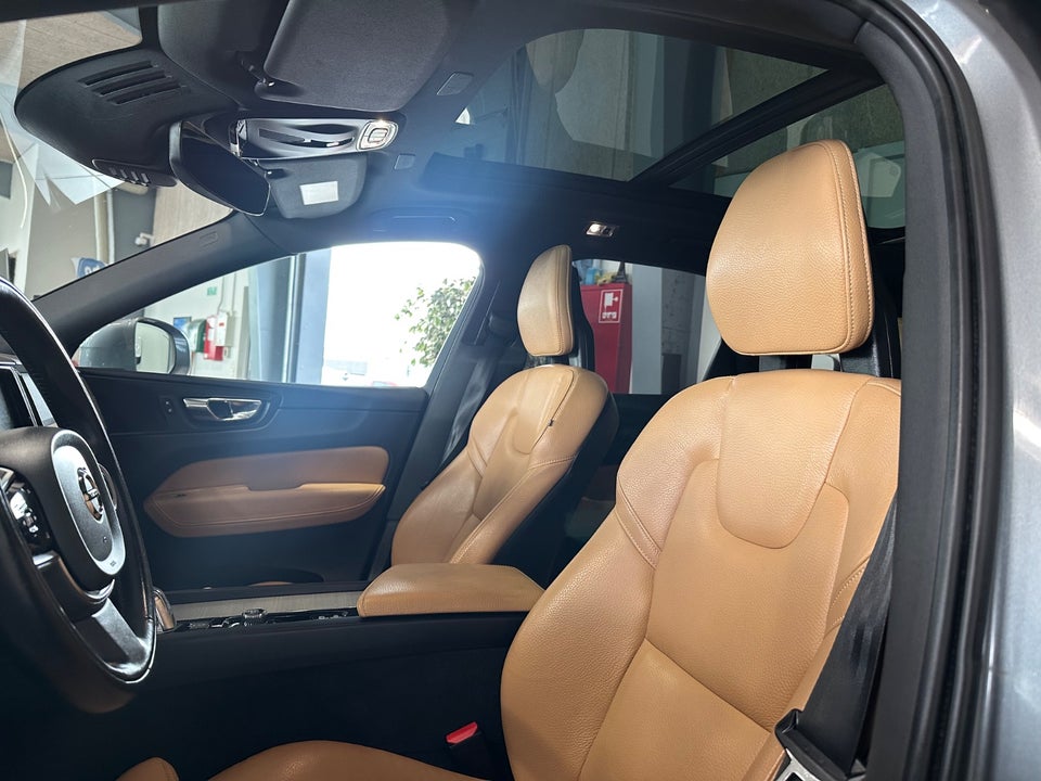 Volvo XC60 2,0 T8 407 Inscription aut. AWD 5d
