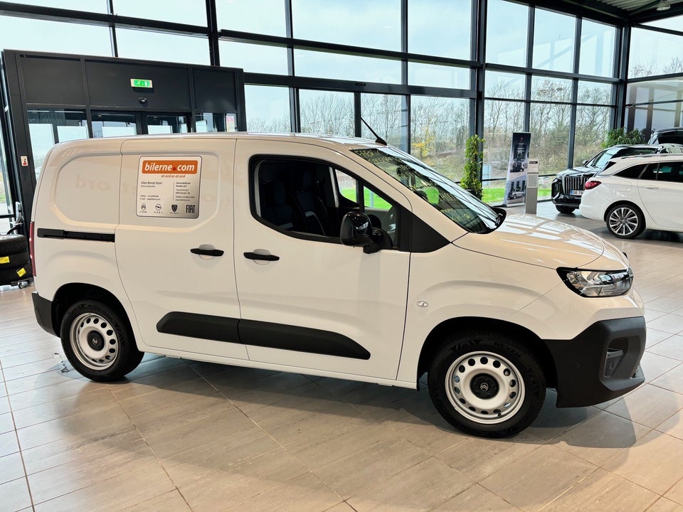 Citroën Berlingo 1,5 BlueHDi 100 L1 FlexLine Van