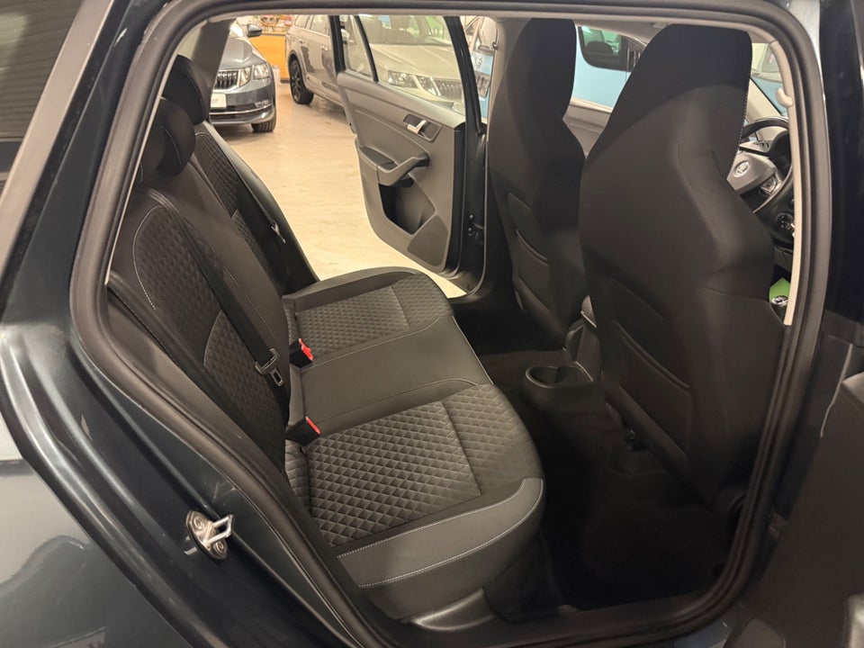 Skoda Rapid 1,2 TSi 90 Ambition Spaceback 5d