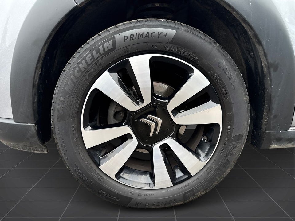 Citroën C3 1,2 PureTech 83 Shine 5d