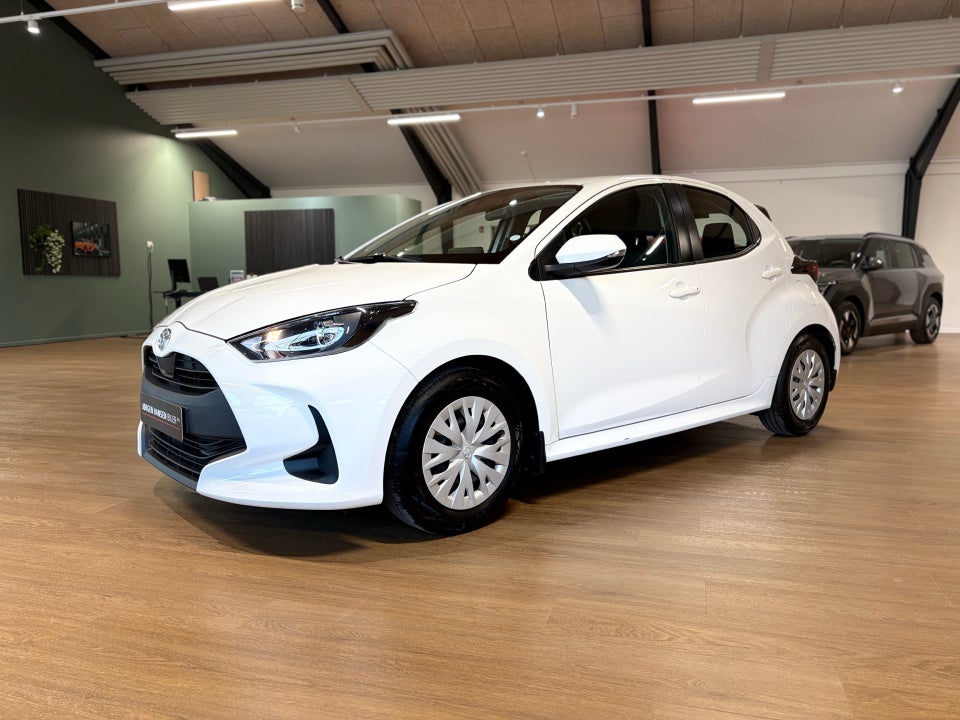 Toyota Yaris 1,0 T1 5d