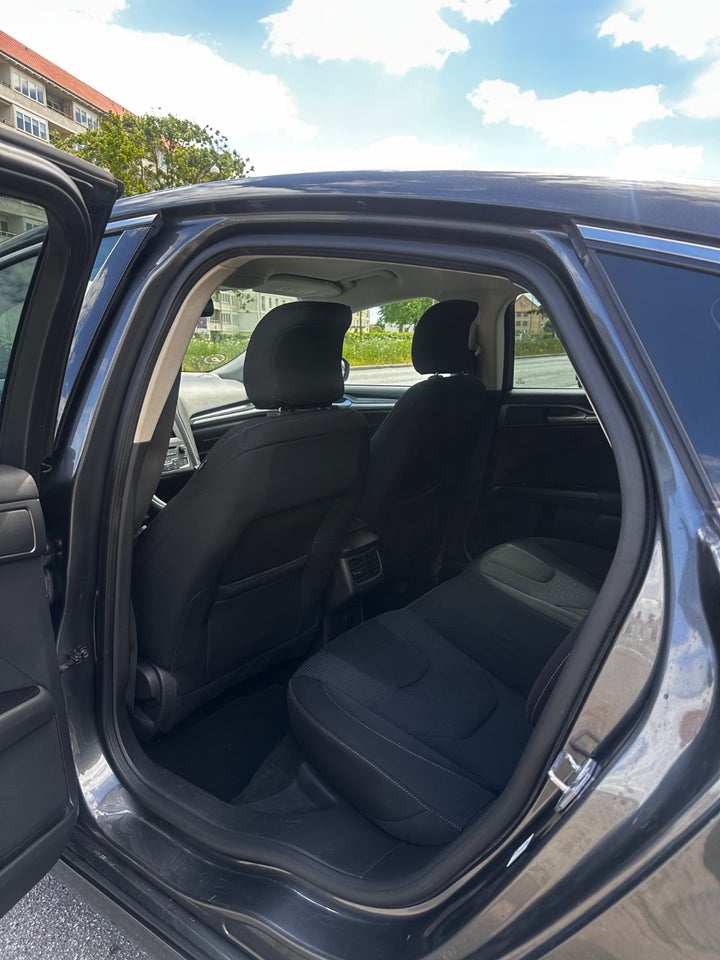 Ford Mondeo 1,5 SCTi 160 Titanium 5d
